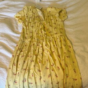 Christy dawn dawn dress medium yellow floral NWT